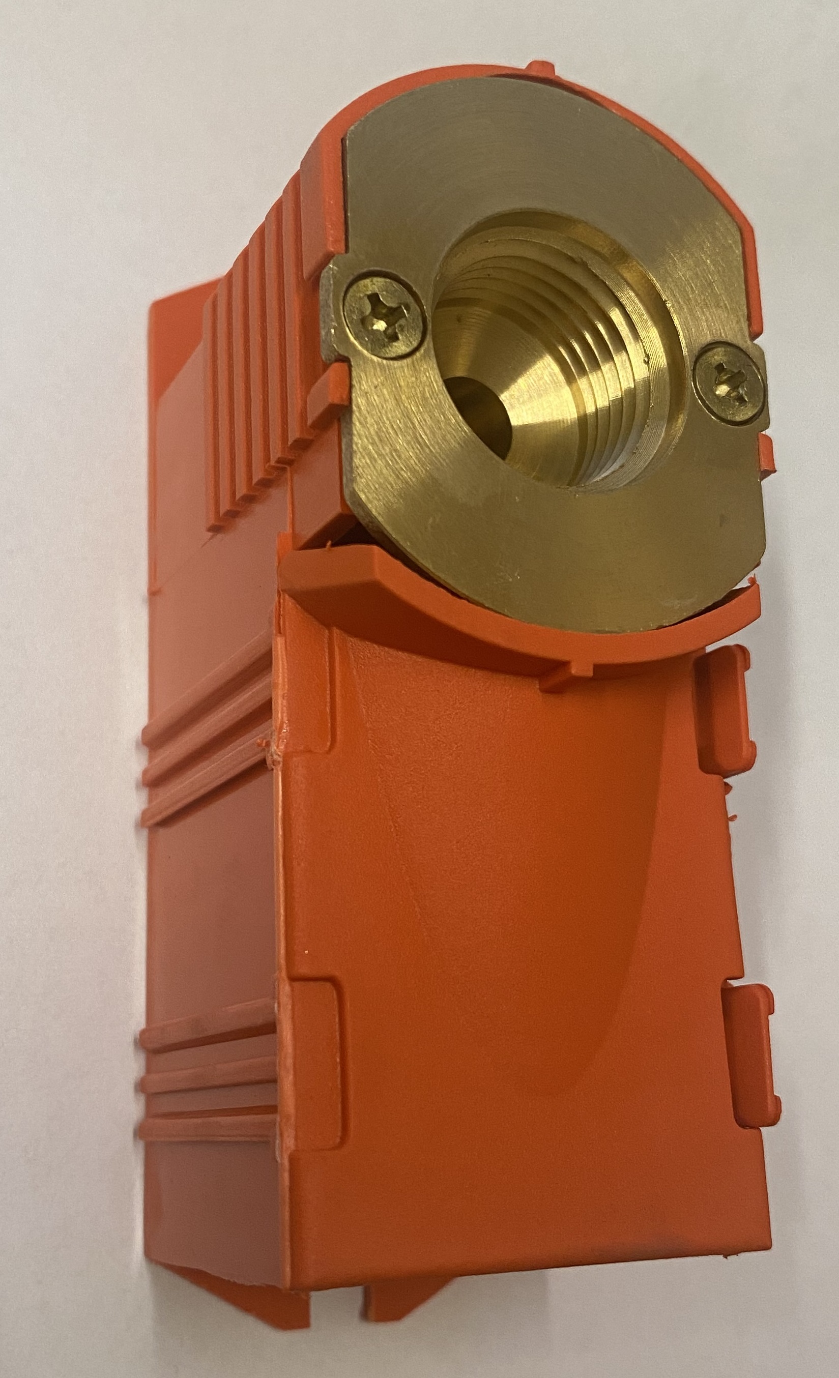 Single Wallplate Elbow box 1/2F x 16 Orange